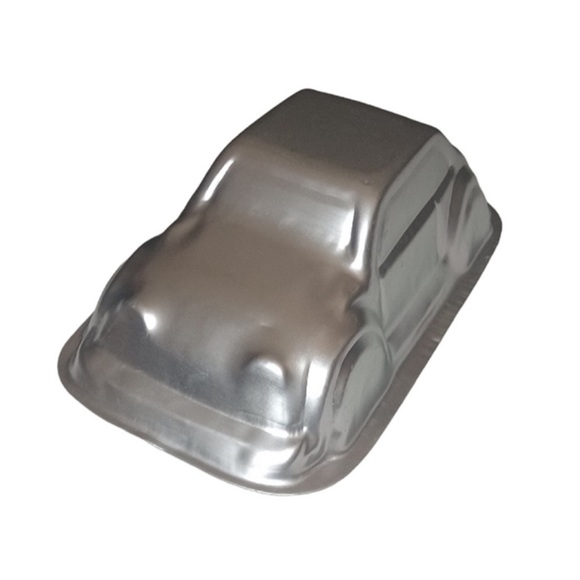Wilton 3-D Cruiser Car Cake Pan Jello Mold Aluminum Bakeware - Picture 1 of 3